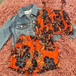 Girls 2 Piece Old Navy Set